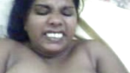 La rubia chupó bien y cogiendo con gordibuenas luego consiguió.