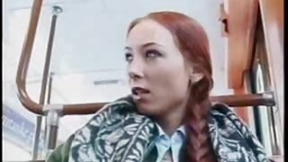 Al tipo le gusta follar a una perra gordibuena tetona infiel con grandes tetas