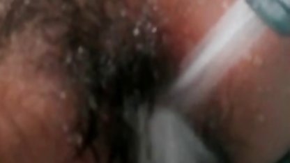 Una chica asiática ensilló a su esposo y lo gordibuenas tetonas y culonas montó, consiguiendo orgasmos uno por uno