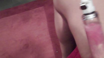 Chica sexy de gordibuenascojiendo Polonia se lava en la ducha.