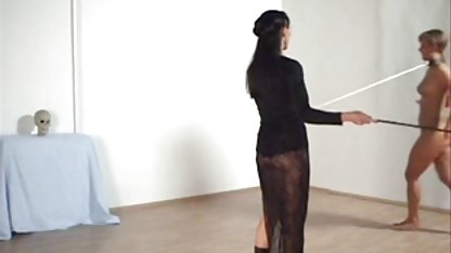 Hermosa gordibuenas mexicanas infieles morena se masturba el coño afeitado