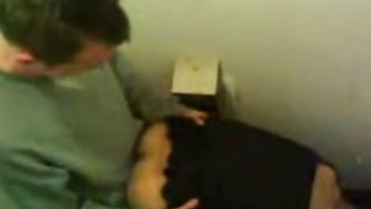 Nena cubana tetona monta gordibuenas viniendose una polla