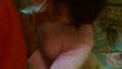 Churka gordibuenas cachondas se masturba ante la cámara