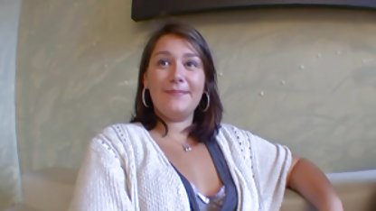 La chica ya ha pensado cómo cerrar su establecimiento y organizar una cogida mujeres gordibuenas teniendo sexo bastante fuerte.