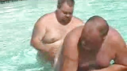 Culo latino caliente es follada por dos chicos gordibuenas culonas