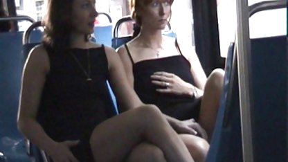 Sexy rubia posada de gordibuenas ardientes manera efectiva y sexual frente al fotógrafo, tan emocionante culo retorcido y tetas que el joven semental terminó rápidamente