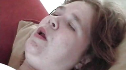 Perra le encanta chupar gordibuenas videos caseros dos pollas a la vez
