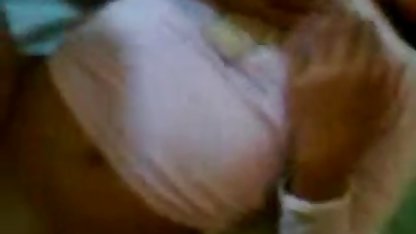 La morena Tonya ama el semen en el culo. videos xxx con gordibuenas