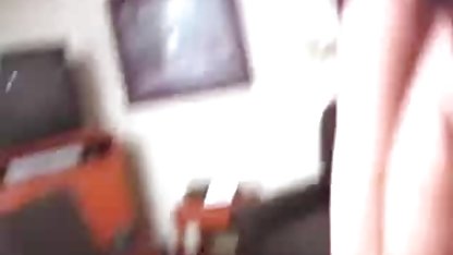 Sus deliciosos y gruesos labios dan videos de gordibuenas gratis dulces besos no solo a las calientes bocas masculinas, sino también a los largos coños.