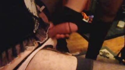 La gordibuenas desnudas estudiante Katya acaricia su grieta.