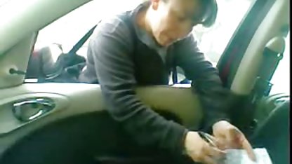 Maestra con estudiante follada gordibuena cachonda en casa
